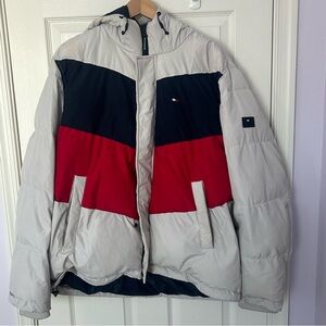 Tommy Hilfiger Men’s XL Winter Puffer Jacket